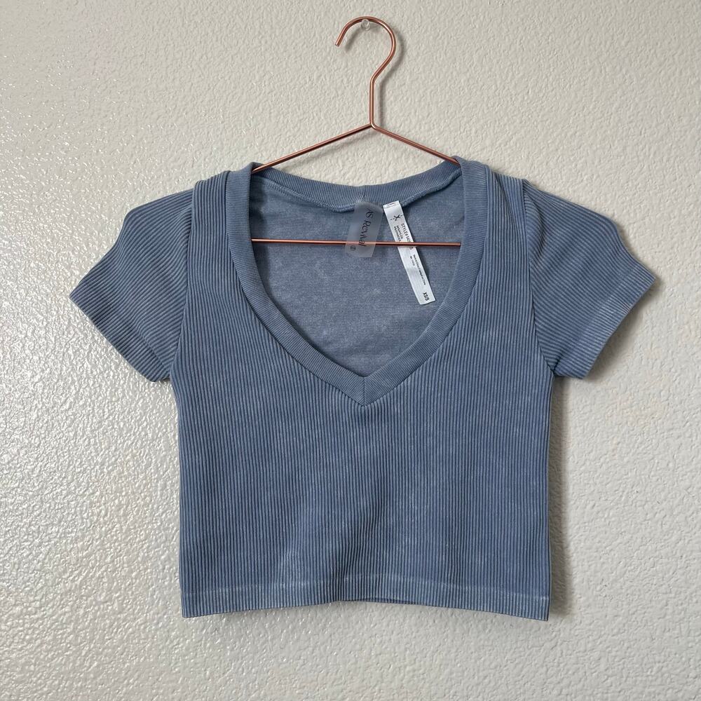 AS Revival Altar'd State rib knit V neck shelf bra crop top short sleeve blue